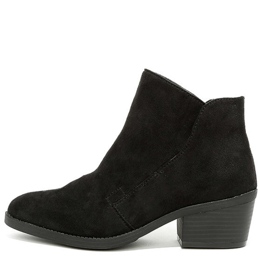 The Century Black Flat Chelsea Ankle Booties - Picture 2 of 3